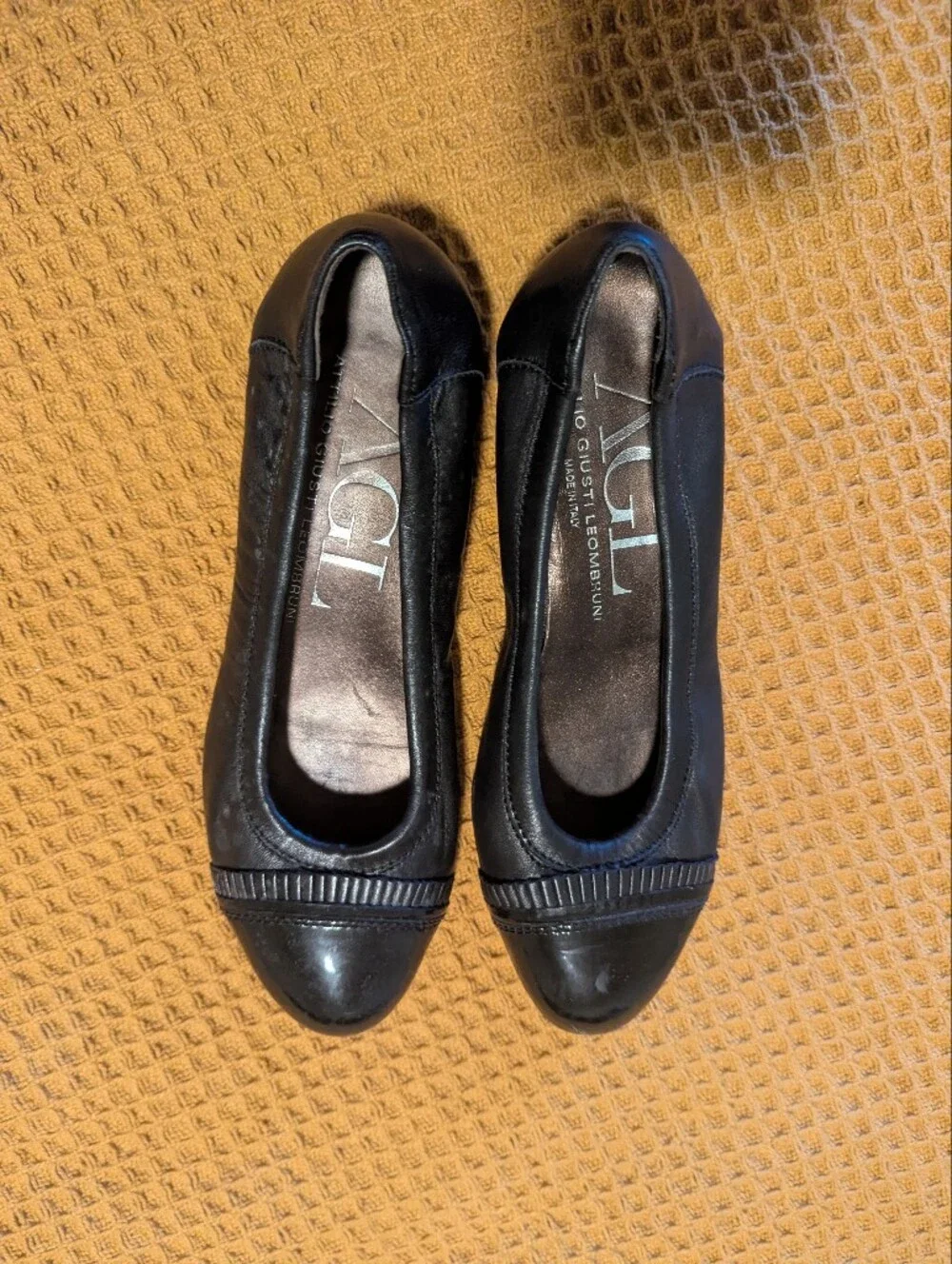 AGL ATTILIO GIUSTI LEOMBRUNI ITALY WOMENS FLATS HEELS LEATHER SHOES SIZE 36/5.5